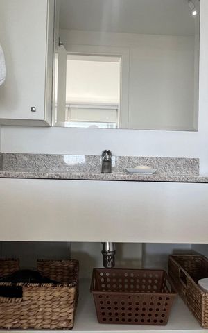 Studio à venda com 57m², 1 quarto e 1 vaga Studio à venda com 57m², 1 quarto e 1 vagaBanheiro