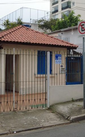 Casa à venda com 110m², 3 quartos e 1 vagaFachada e placa