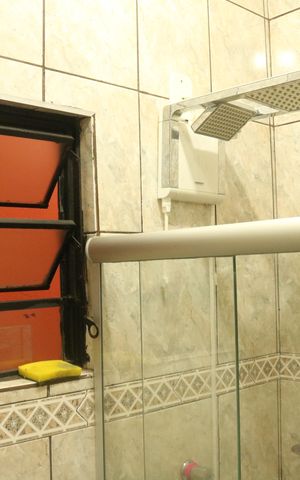 Casa à venda com 55m², 1 quarto e 2 vagasBanheiro