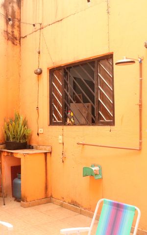 Casa à venda com 55m², 1 quarto e 2 vagasQuintal