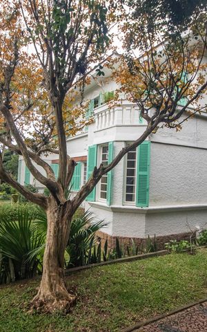 Casa à venda com 408m², 6 quartos e 2 vagasQuintal