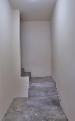 Casa à venda com 97m², 3 quartos e sem vaga Casa à venda com 97m², 3 quartos e sem vagaCasa 2
