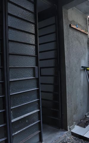 Casa à venda com 97m², 3 quartos e sem vaga Casa à venda com 97m², 3 quartos e sem vagaÁrea de Serviço - Casa 1