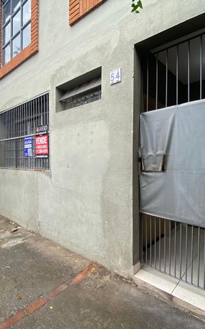 Casa à venda com 97m², 3 quartos e sem vaga Casa à venda com 97m², 3 quartos e sem vagaFachada