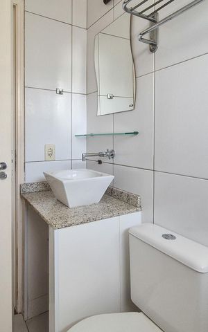 Casa de condomínio à venda com 111m², 3 quartos e 2 vagas Casa de condomínio à venda com 111m², 3 quartos e 2 vagasBanheiro da Suíte
