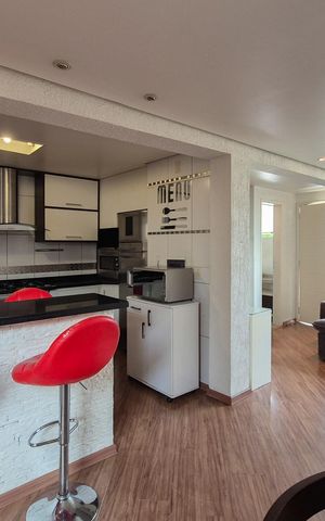 Casa de condomínio à venda com 111m², 3 quartos e 2 vagas Casa de condomínio à venda com 111m², 3 quartos e 2 vagasSala