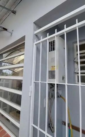 Casa à venda com 140m², 3 quartos e 5 vagas