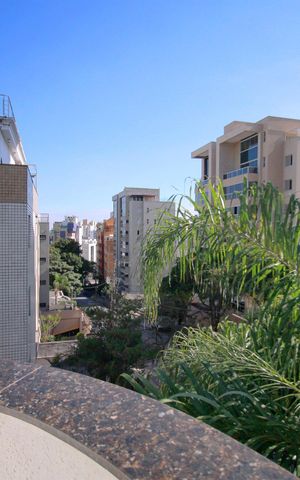 Apartamento para alugar com 165m², 4 quartos e 3 vagasVaranda da Suíte 2