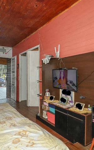 Casa à venda com 65m², 4 quartos e 2 vagasSala
