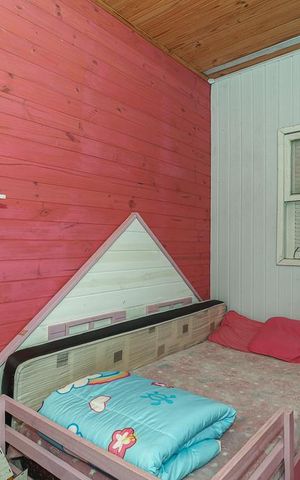Casa à venda com 65m², 4 quartos e 2 vagasQuarto 3