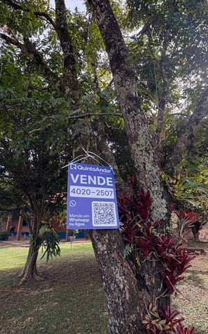 Casa à venda com 3000m², 3 quartos e 5 vagasPlaquinha instalada e registrada