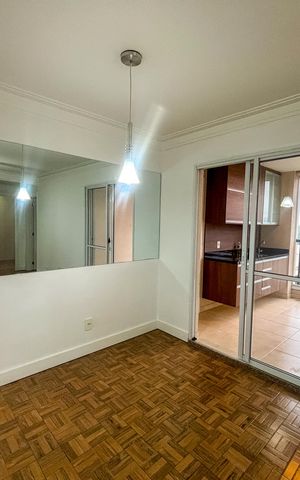 Apartamento para alugar com 65m², 2 quartos e 1 vaga Apartamento para alugar com 65m², 2 quartos e 1 vagaSala
