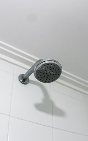 Apartamento para alugar com 65m², 2 quartos e 1 vaga Apartamento para alugar com 65m², 2 quartos e 1 vagaBanheiro Suíte
