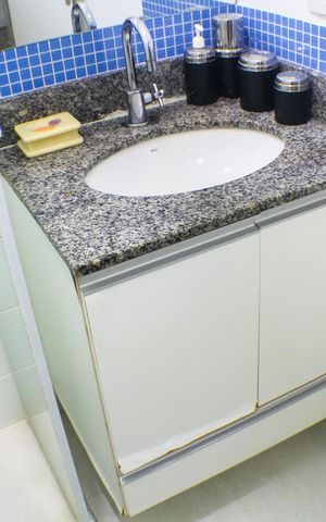 Apartamento para alugar com 65m², 2 quartos e 1 vaga Apartamento para alugar com 65m², 2 quartos e 1 vagaBanheiro Suíte