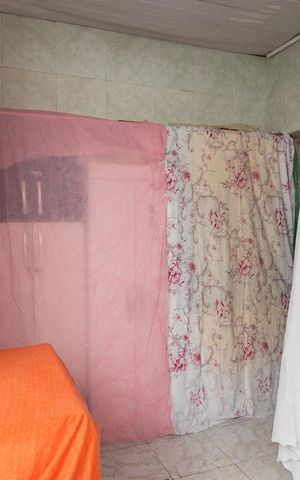 Casa à venda com 206m², 1 quarto e 3 vagas Casa à venda com 206m², 1 quarto e 3 vagasÁrea de Serviço