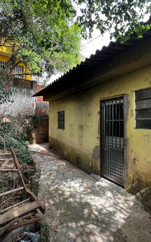 Casa à venda com 327m², 2 quartos e 1 vagaÁrea externa