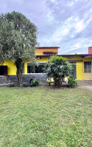 Casa de condomínio à venda com 90m², 2 quartos e 5 vagas Casa de condomínio à venda com 90m², 2 quartos e 5 vagasÁrea externa