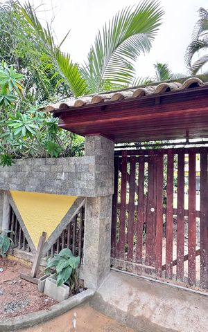Casa de condomínio à venda com 90m², 2 quartos e 5 vagas Casa de condomínio à venda com 90m², 2 quartos e 5 vagasPlaquinha