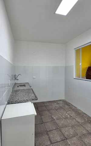 Casa de condomínio à venda com 90m², 2 quartos e 5 vagas Casa de condomínio à venda com 90m², 2 quartos e 5 vagasCozinha