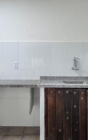Casa de condomínio à venda com 90m², 2 quartos e 5 vagas Casa de condomínio à venda com 90m², 2 quartos e 5 vagasCozinha