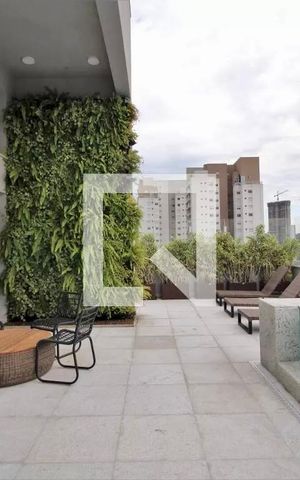 Apartamento à venda com 72m², 3 quartos e 1 vaga Apartamento à venda com 72m², 3 quartos e 1 vagaPiscina