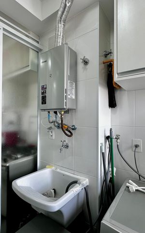 Apartamento à venda com 72m², 3 quartos e 1 vaga Apartamento à venda com 72m², 3 quartos e 1 vagaÁrea de Serviço