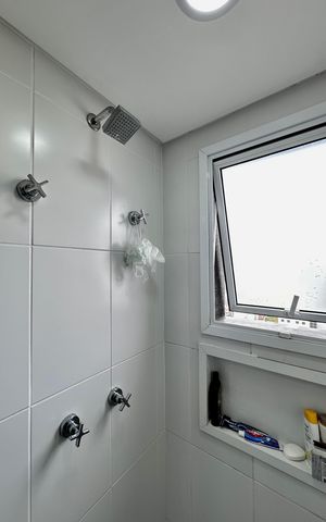 Apartamento à venda com 72m², 3 quartos e 1 vaga Apartamento à venda com 72m², 3 quartos e 1 vagaBanheiro Suíte