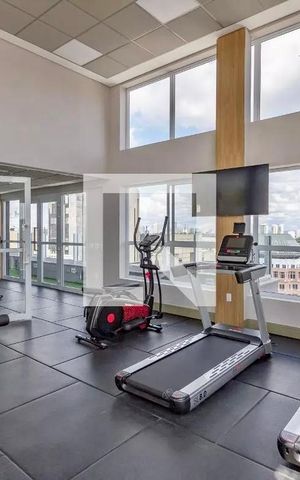 Apartamento à venda com 72m², 3 quartos e 1 vaga Apartamento à venda com 72m², 3 quartos e 1 vagaAcademia