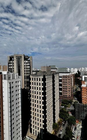 Apartamento à venda com 72m², 3 quartos e 1 vaga Apartamento à venda com 72m², 3 quartos e 1 vagaVista Sacada