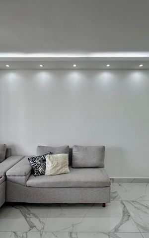 Apartamento à venda com 72m², 3 quartos e 1 vaga Apartamento à venda com 72m², 3 quartos e 1 vagaSala