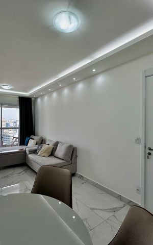 Apartamento à venda com 72m², 3 quartos e 1 vaga Apartamento à venda com 72m², 3 quartos e 1 vagaSala