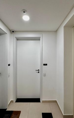 Apartamento à venda com 72m², 3 quartos e 1 vaga Apartamento à venda com 72m², 3 quartos e 1 vagaHall Apartamento
