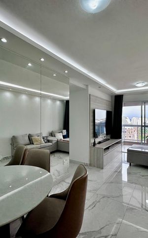 Apartamento à venda com 72m², 3 quartos e 1 vaga Apartamento à venda com 72m², 3 quartos e 1 vagaSala