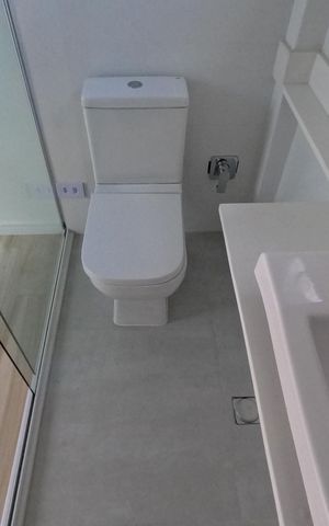 Casa para alugar com 240m², 4 quartos e 3 vagasBanheiro da Suíte 1
