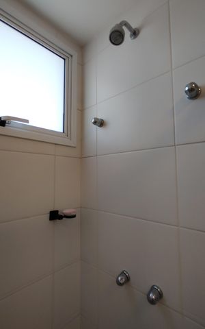 Apartamento à venda com 80m², 2 quartos e 2 vagasBanheiro Social