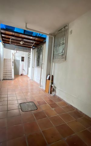 Casa à venda com 175m², 5 quartos e 2 vagas Casa à venda com 175m², 5 quartos e 2 vagasÁrea Externa