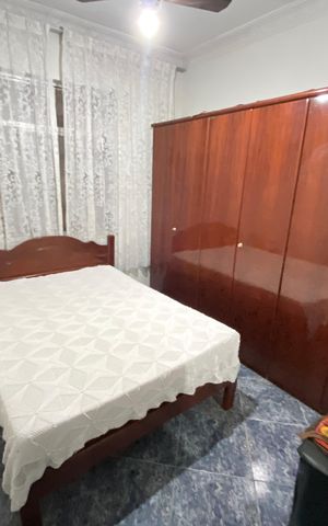 Casa à venda com 175m², 5 quartos e 2 vagas Casa à venda com 175m², 5 quartos e 2 vagasQuarto 1