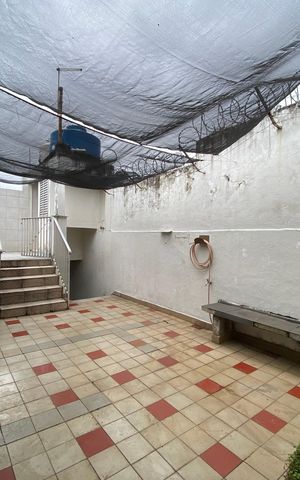 Casa à venda com 175m², 5 quartos e 2 vagas Casa à venda com 175m², 5 quartos e 2 vagasEspaço de Festas - Área Externa