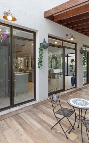 Casa à venda com 600m², 4 quartos e 4 vagasQuintal