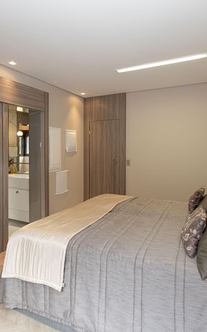 Casa à venda com 600m², 4 quartos e 4 vagasSuíte 2