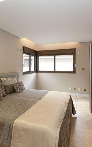 Casa à venda com 600m², 4 quartos e 4 vagasSuíte 2