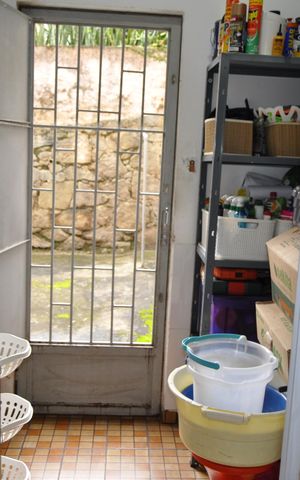 Apartamento à venda com 75m², 2 quartos e 2 vagasÁrea de Serviço