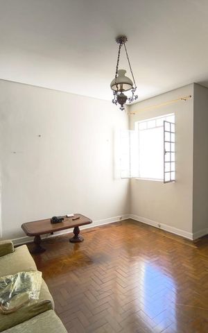 Apartamento à venda com 141m², 3 quartos e sem vaga Apartamento à venda com 141m², 3 quartos e sem vagaSala