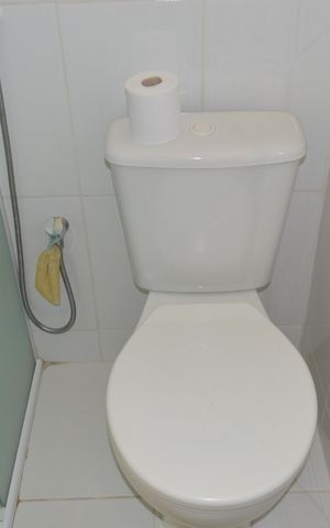 Apartamento à venda com 141m², 3 quartos e sem vagaBanheiro 