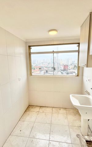 Apartamento para alugar com 74m², 2 quartos e 2 vagas Apartamento para alugar com 74m², 2 quartos e 2 vagasCozinha e Área de serviço