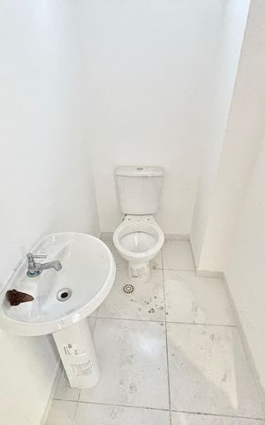 Apartamento para alugar com 74m², 2 quartos e 2 vagas Apartamento para alugar com 74m², 2 quartos e 2 vagasLavabo