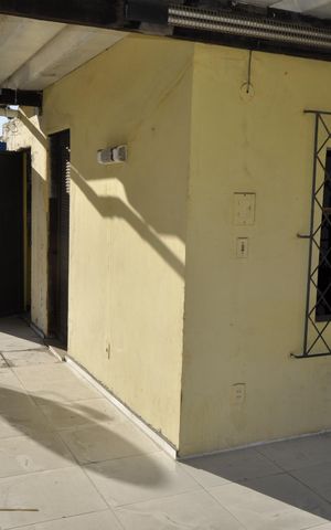 Casa à venda com 200m², 5 quartos e 1 vagaÁrea Externa
