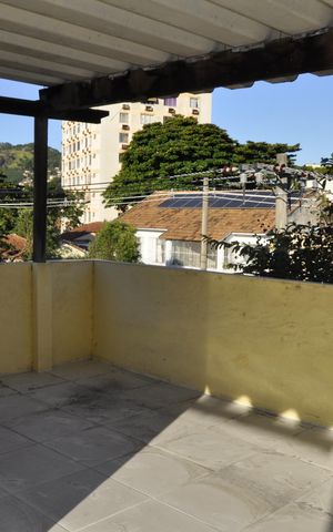 Casa à venda com 200m², 5 quartos e 1 vagaÁrea Externa