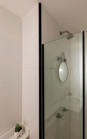 Studio para alugar com 28m², 1 quarto e sem vaga Studio para alugar com 28m², 1 quarto e sem vagaBanheiro