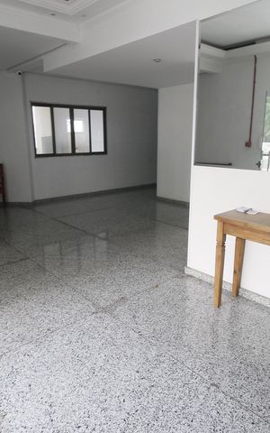 Apartamento à venda com 75m², 2 quartos e 1 vagaHall de entrada